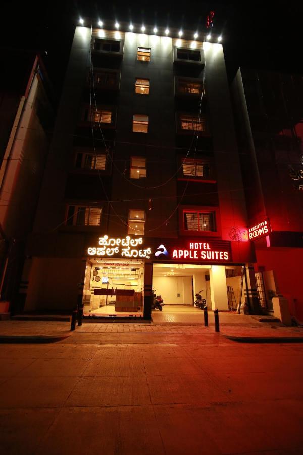 Hotel Apple Suites Bangalore Bagian luar foto